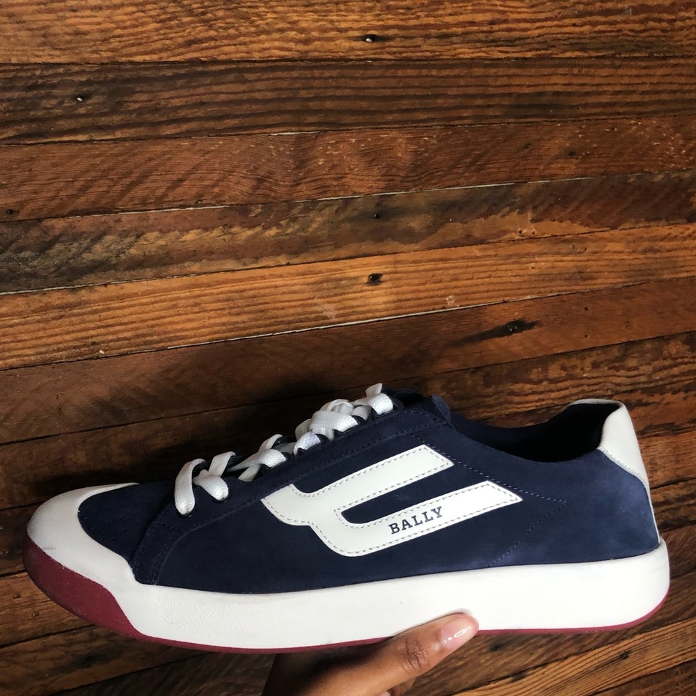 Men's Competition Suede Retro LowTop Sneakers